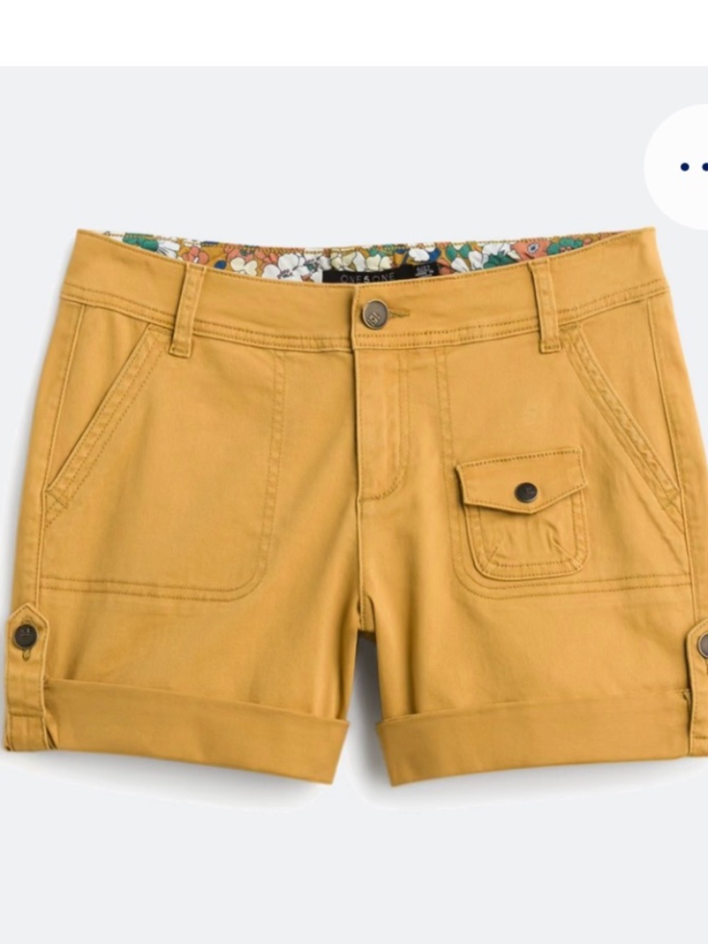 Mid Rise roll Shorts